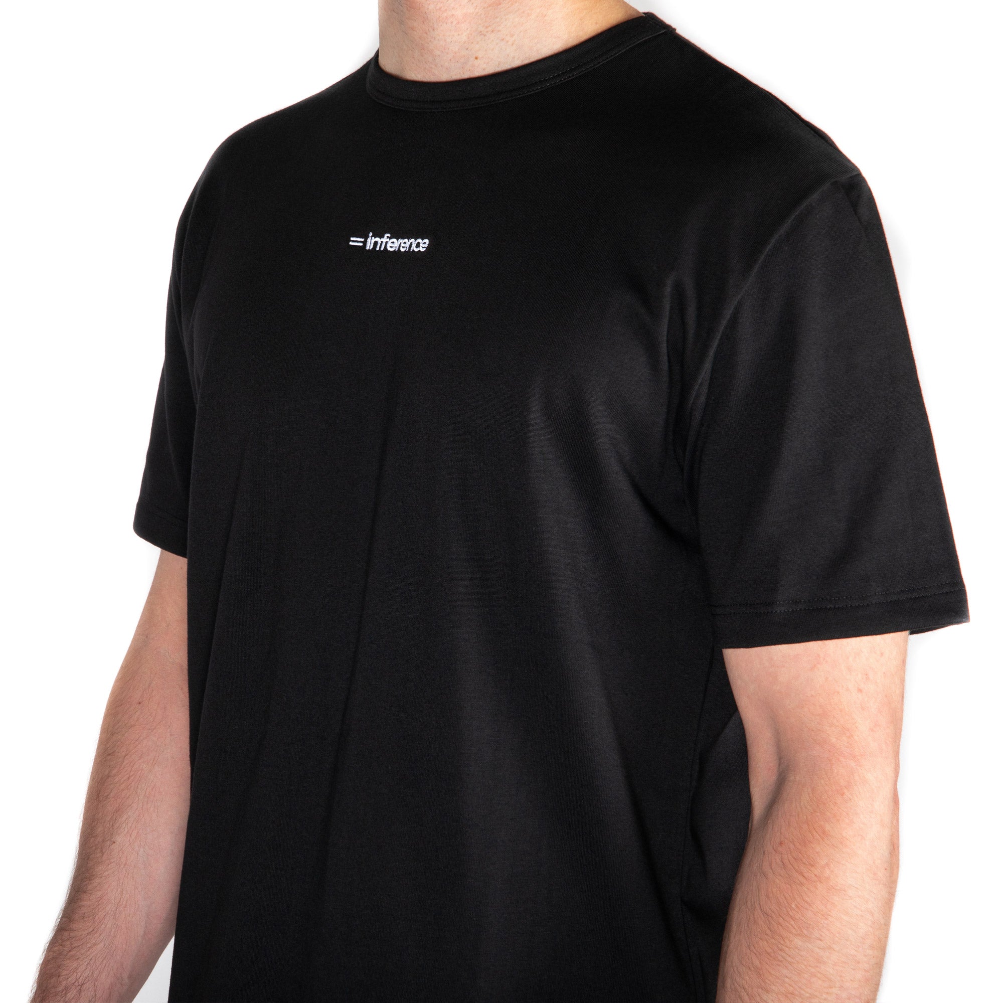 classic embroidery t-shirt